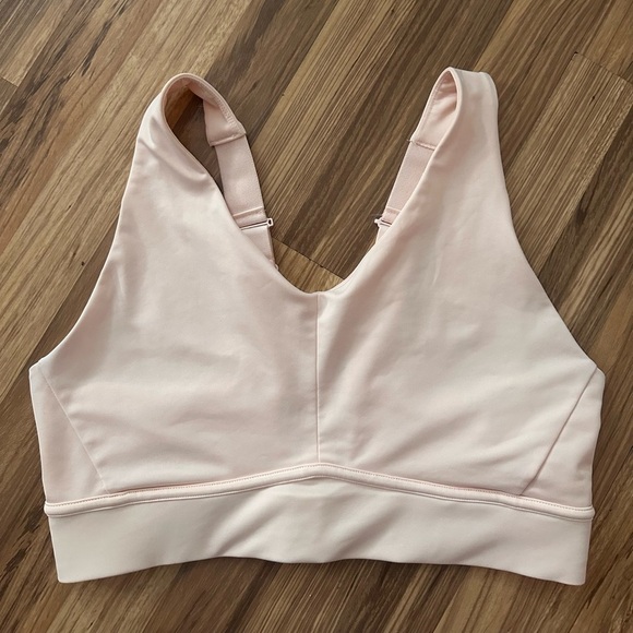 Fabletics All Day Every Day Sports Bra Size 1X - Picture 1 of 5